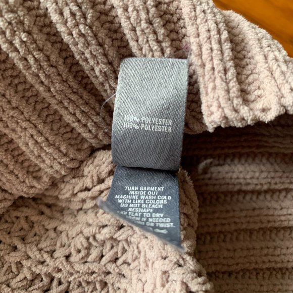 Aerie Turtleneck Sweater (US M) - Picture 8 of 12